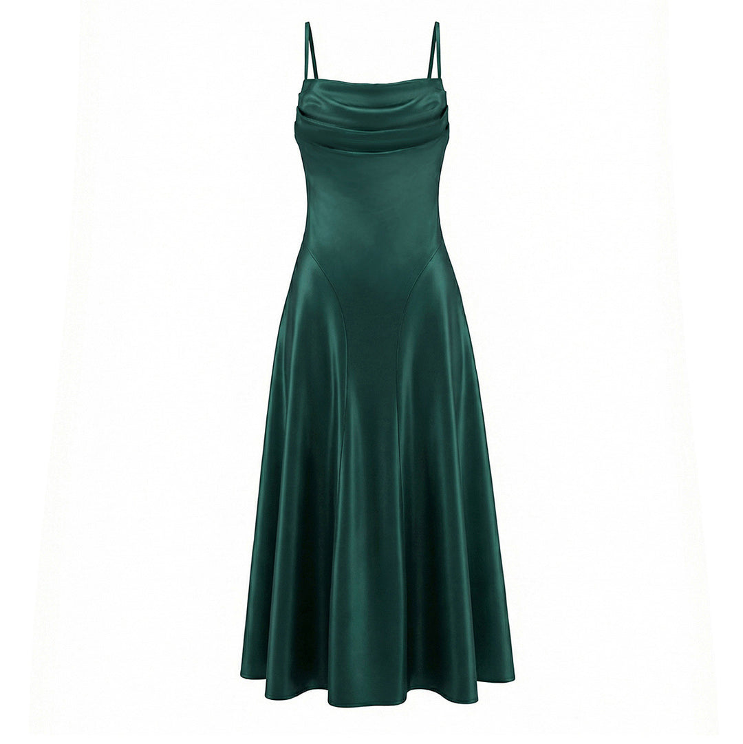 Dame Maxikjole med elegant drapering og fint satin-finish Skovae