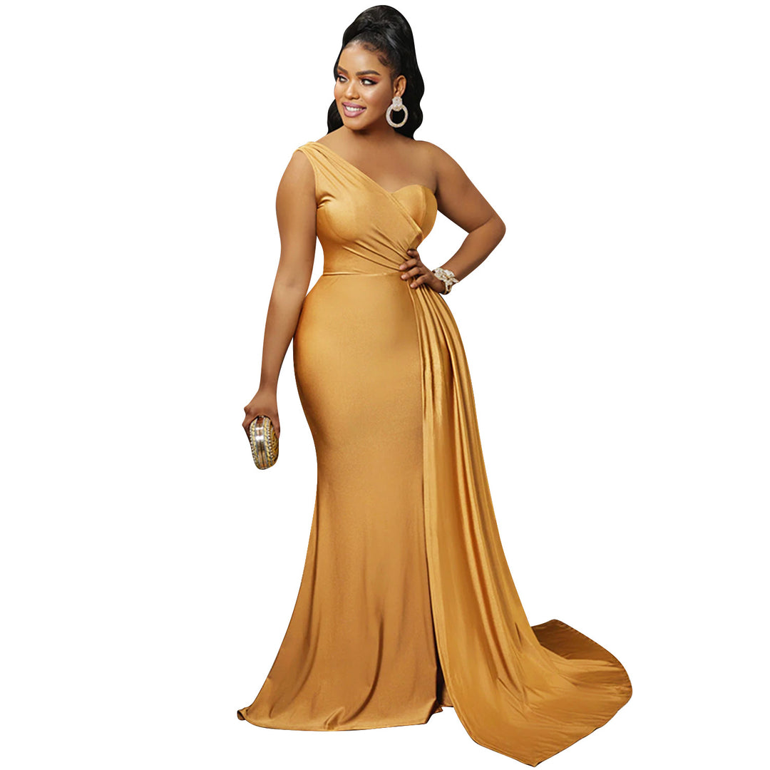 Dame Elegant One-Shoulder Maxikjole med draperede detaljer og flydende nederdel Stilla