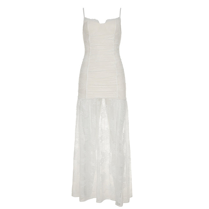 Damen Abendkleid mit Spitzendetails und raffinierter Silhouette Skovae