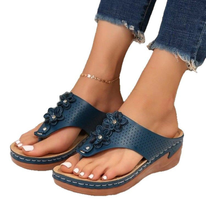 Dame Zehentrenner-sandaler med blomster dekor og skridsikker sål Stilla