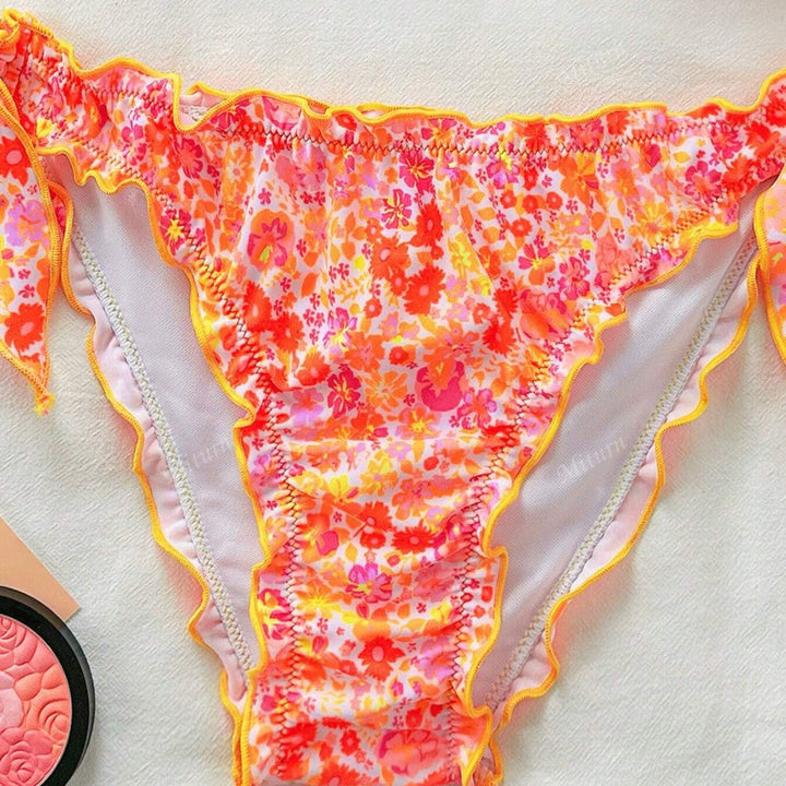 Dame bikini-sæt med romantiske flæse detaljer og høj taljebånd Skovae