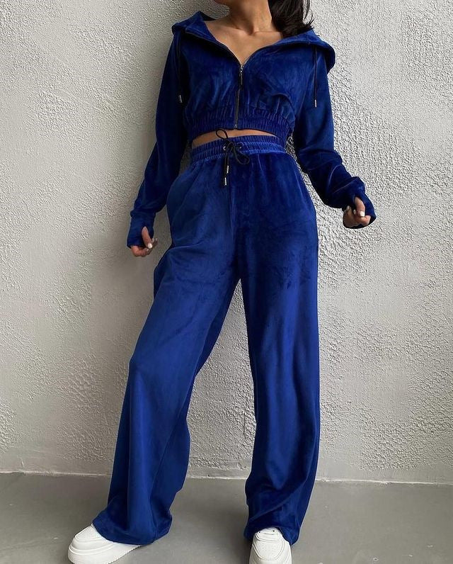 Kvinders afslappede fleece sæt med cropped top og brede bukser