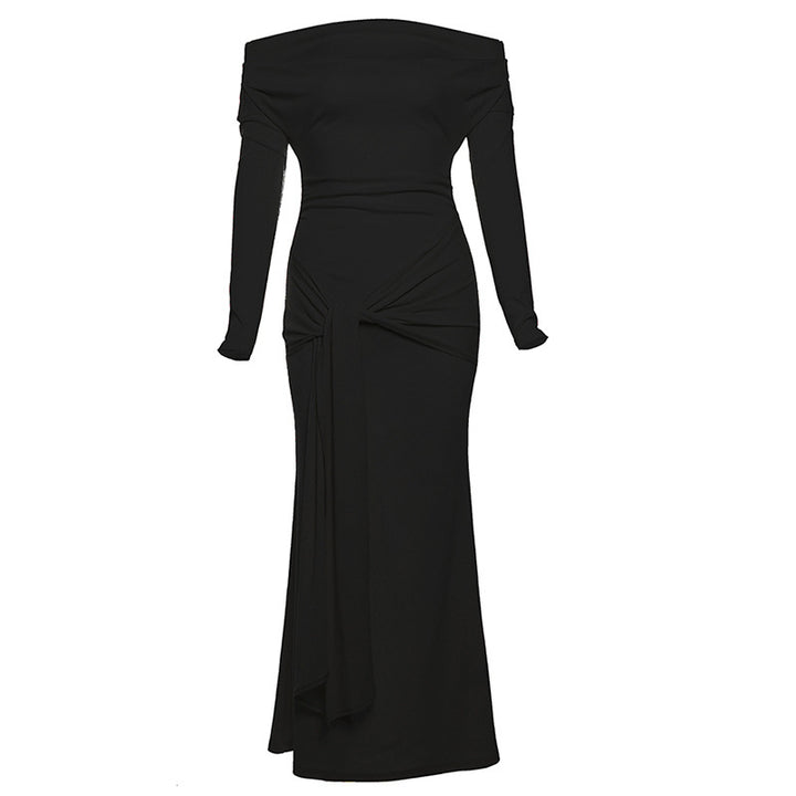 Dame elegant maxikjole med off-shoulder design og raffineret indpakningseffekt Stilla