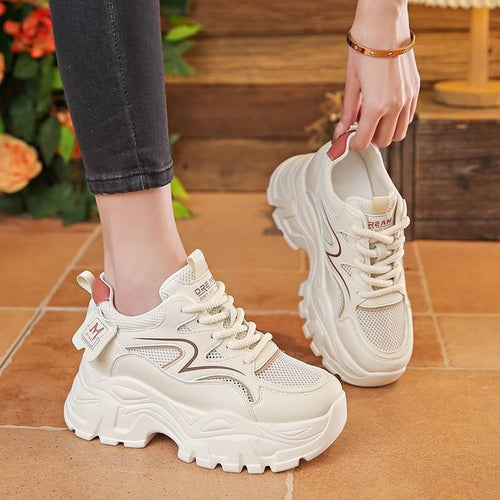 Dame Plateau-Sneakers med åndbart mesh-overflade og stabil sål Stilla