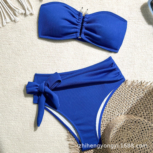 Dame bandeau-bikini med moderne indpakningsbund Skovae