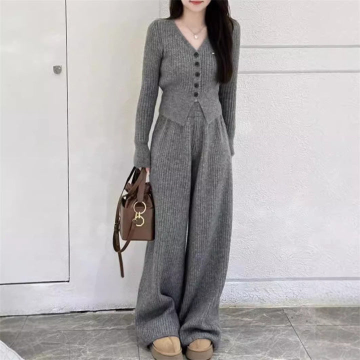 Kvinders strikket jumpsuit med knapdetaljer og afslappet pasform Stilla