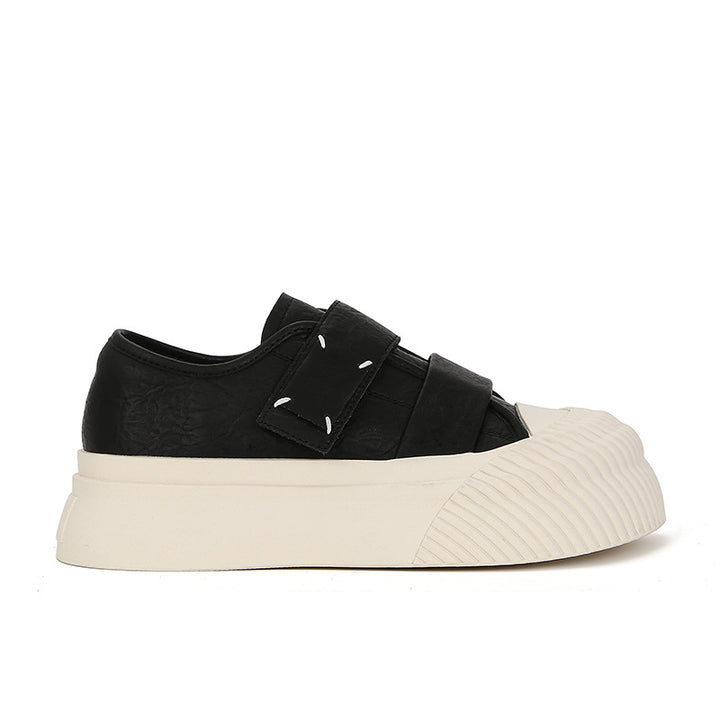 Dame Komfortable Sneakers med justerbar velcro og struktureret plateau Stilla