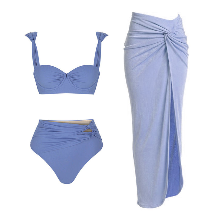 Dame badedragt med raffinerede draperinger og elegante gulddetaljer Skovae