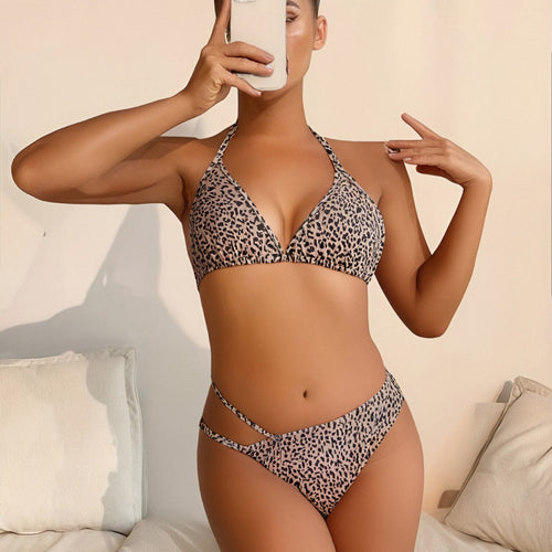 Dame triangel-bikini med justerbare stropper og moderne leopardmønster Skovae