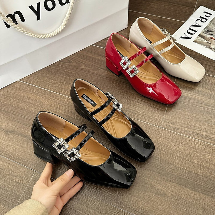 Dame Ballerinas med funkende dekordetaljer og klassisk design Stilla