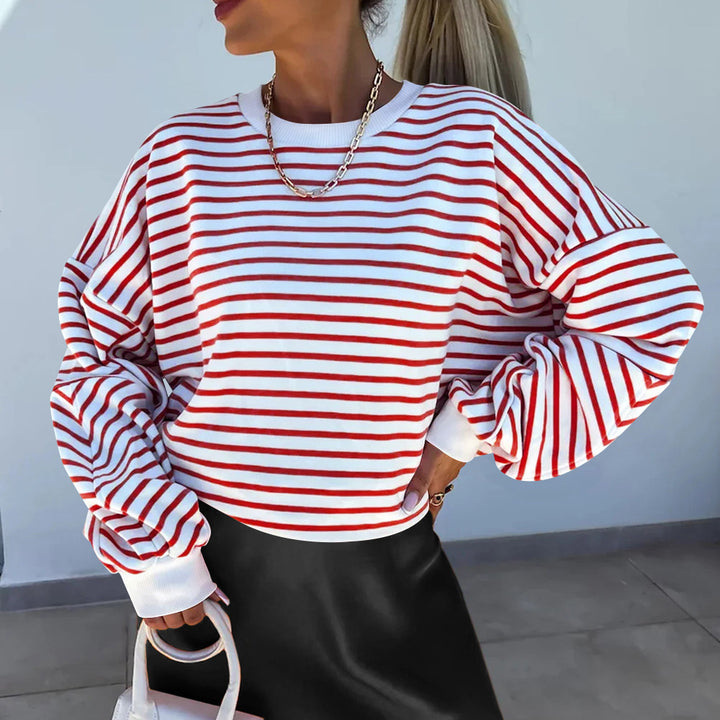 Dame afslappet stribet sweatshirt med boxy-snit og kontrasterende afslutninger Stilla