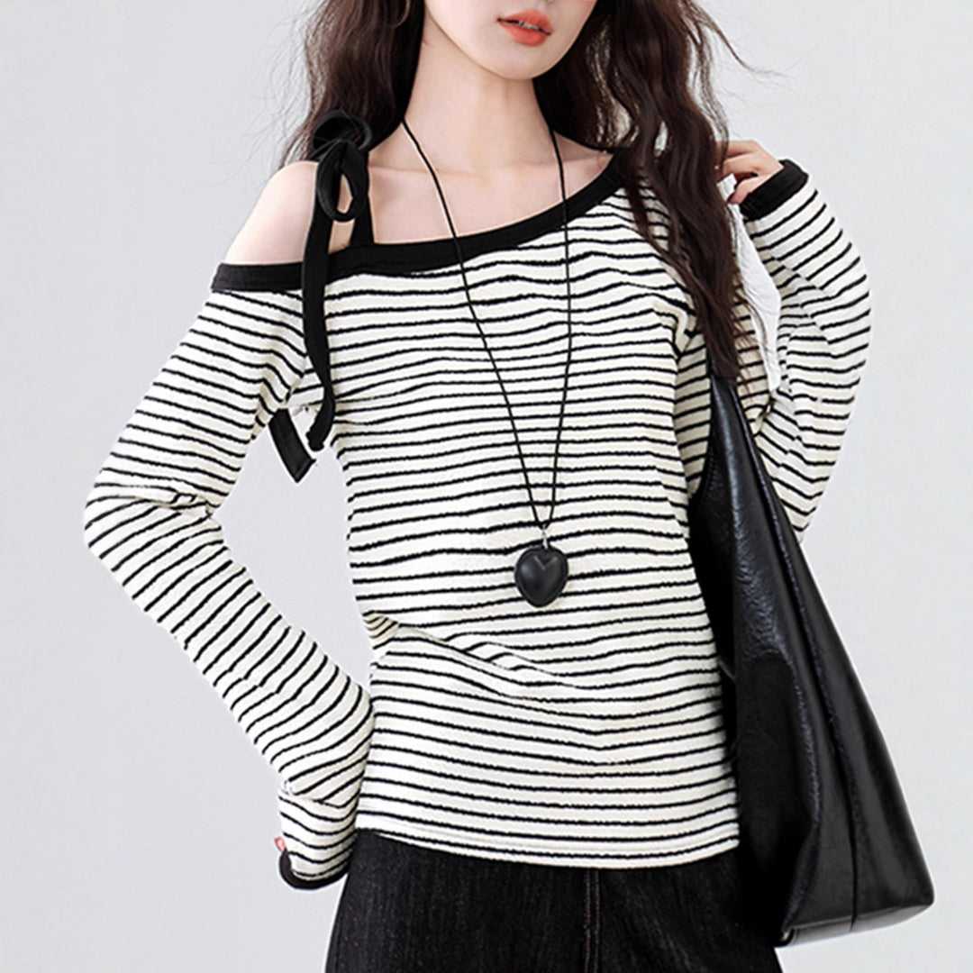 Damer Off-Shoulder Top med Moderne Stribet Design Stilla