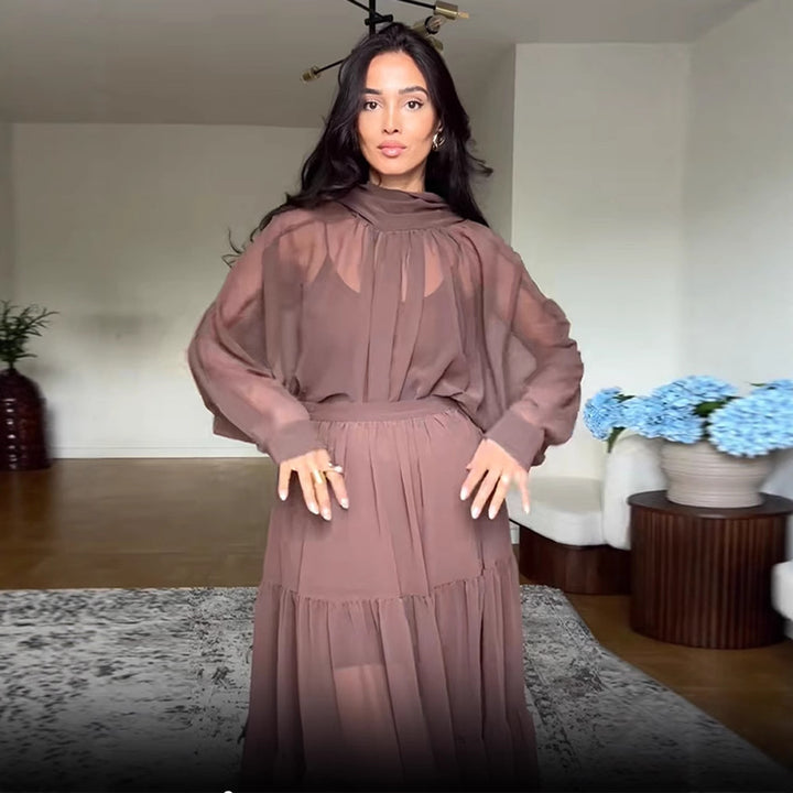 Dame maxikjole med transparente ruffles detaljer og elegant halterneck Stilla