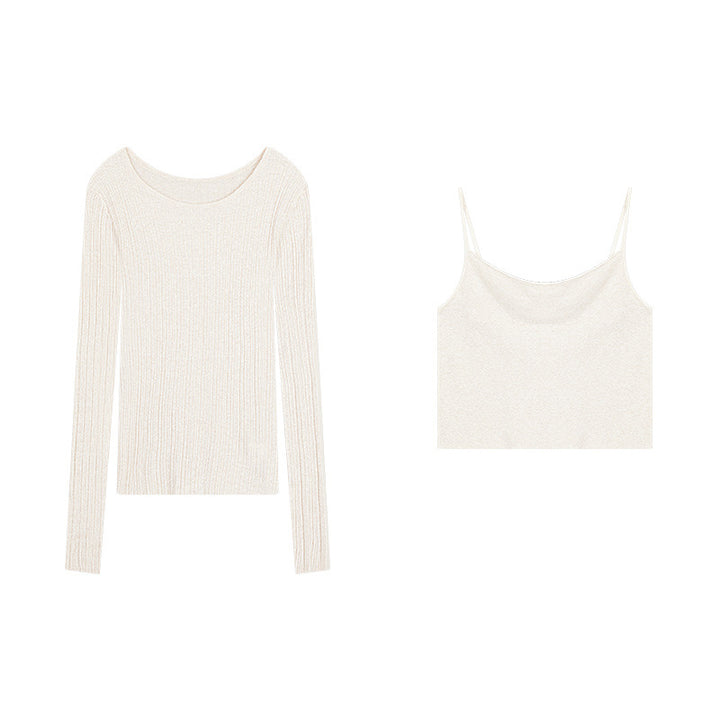 Dame komfortabel longsleeve overdel med fin ribstruktur og aftagelig top Stilla