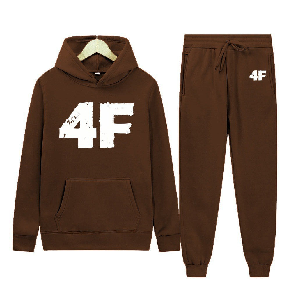 Kvinders hoodie og joggers sæt med sporty komfort Skovae