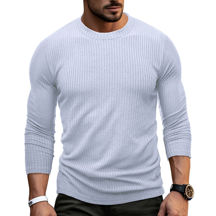 Herren finstrikket pullover med moderne ribdesign og elegant snit Stilla