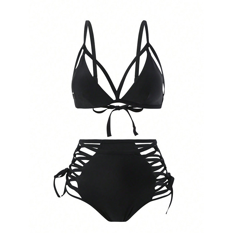Dame bikini sæt med raffinerede cut-out detaljer og justerbare stropper Stilla