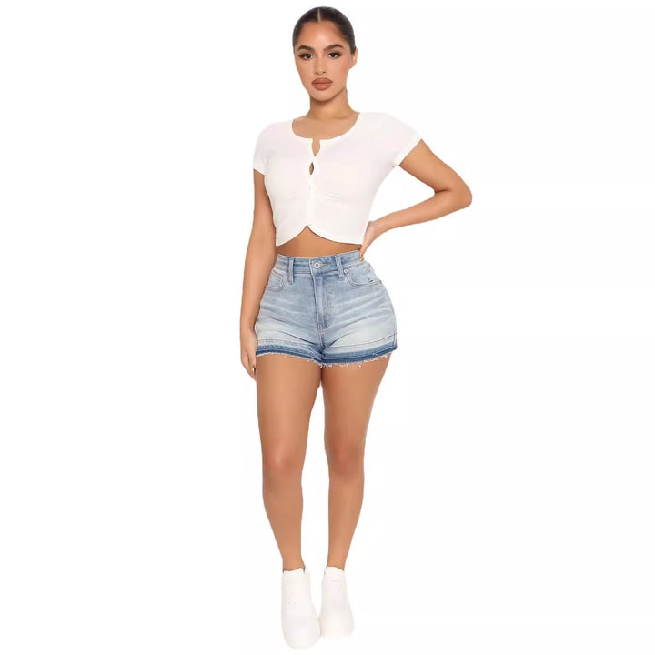 Dame denim shorts i afslappet destroyed look med høj talje Stilla