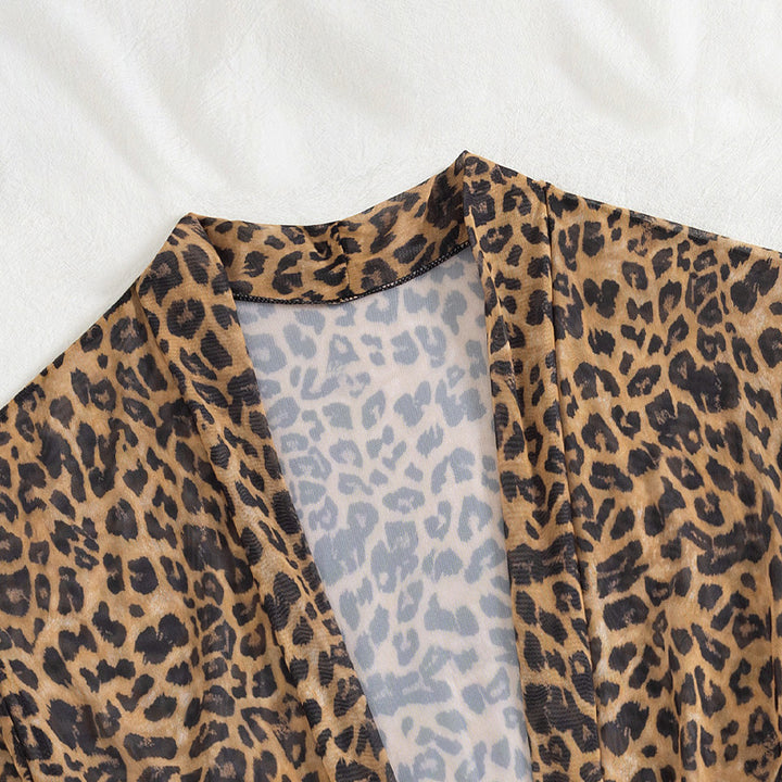 Dame luftig strandoverdel med trendy leopardprint Skovae