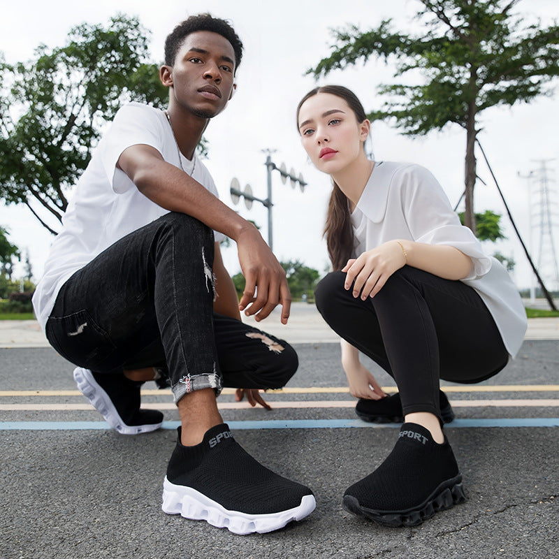 Unisex nan nahtløs strik-slip-on med soklignende skaft og skulptureret dæmpningssål Skovae
