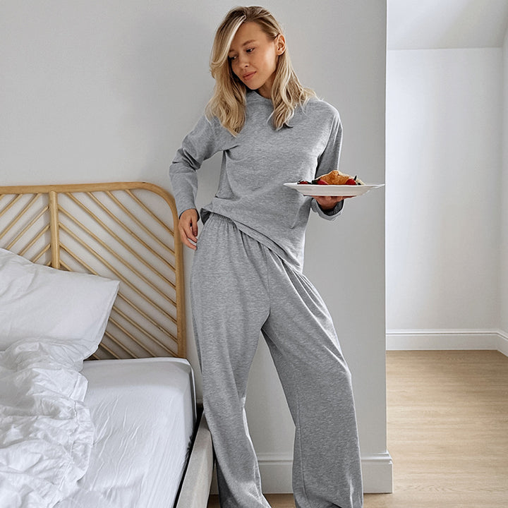 Dame pyjamasæt i behageligt, åndbart materiale med et moderne snit Stilla