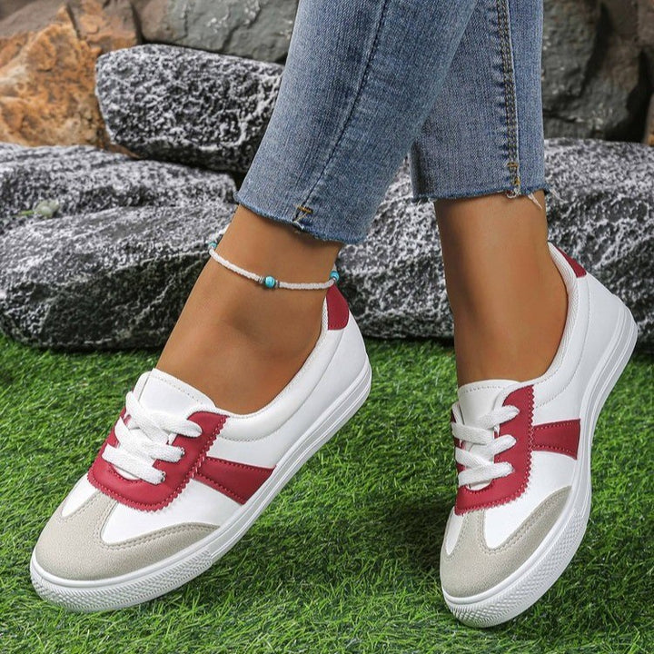 Dame Sneakers med komfortabel sål og fashionabel farvekontrast Stilla