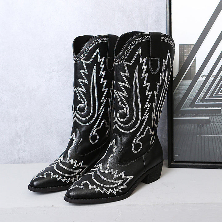 Dame cowboystøvler med fashionable udsmykninger og elegant hæl Stilla