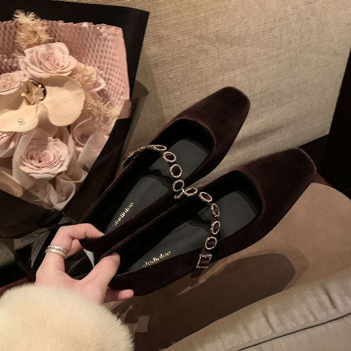Dame Elegante Firkantede Tå Mary Jane Flats med Dekorative Ædelstensremme Stilla