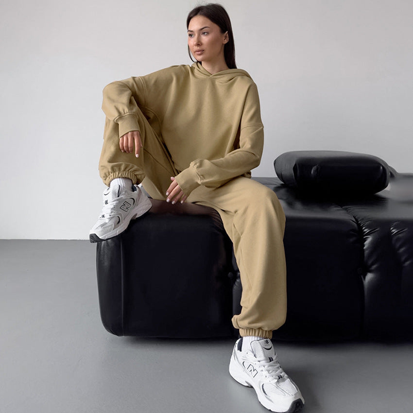Dame behagelig fritidsdragt med oversized hoodie og afslappede joggingbukser Stilla