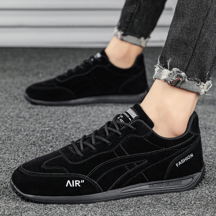 Dame Sneakers i minimalistisk design med åndbart overmateriale og skridsikker sål Stilla