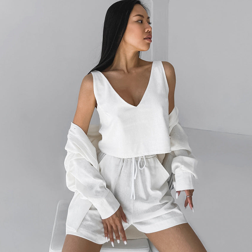 Dame afslappet sæt bestående af cropped top og shorts med praktisk snøre Stilla