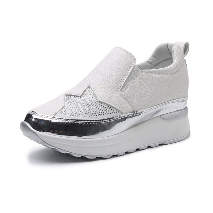 Dame Slip-On Sneakers med fashionable accenter og aftagelig indersål Stilla