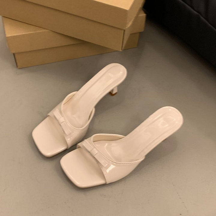 Dame Slingback-sandaler med elegant remdesign og komfortabel blokhæl Stilla