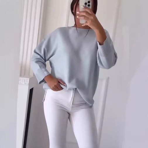 Kvindernes Casual Oversized Sweater med Asymmetrisk Snit og Knapdetaljer Skovae