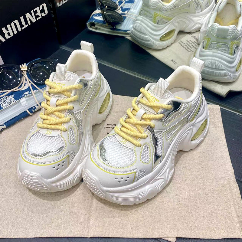 Dame let mesh sneakers i sporty design Stilla