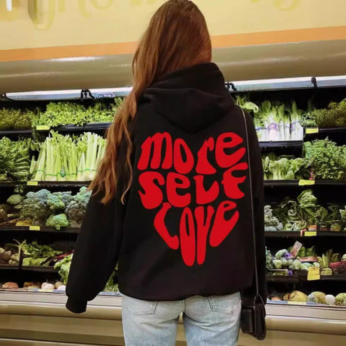 Kvinders hoodie med iøjnefaldende print og oversized pasform Skovae