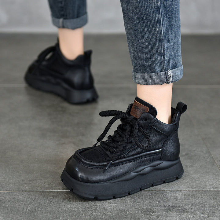 Dame Sporty High-Top Sneakers med robust overdel og dæmpende sål Stilla