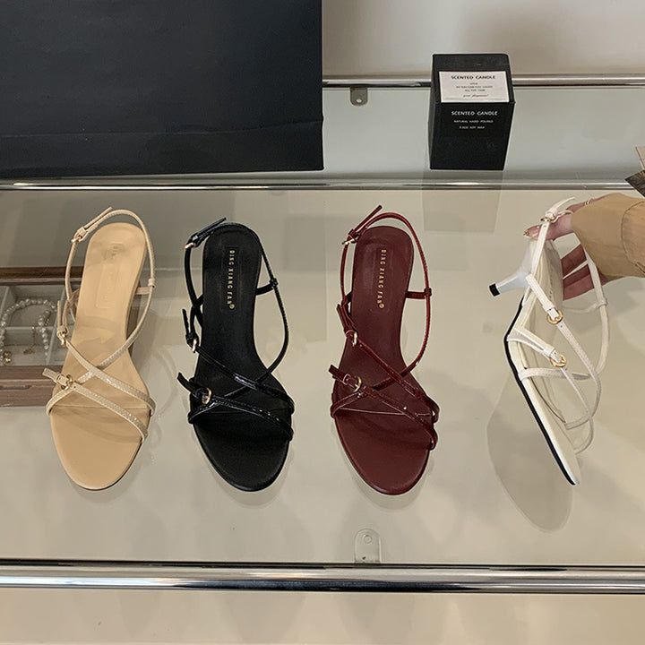 Damer elegante Sling-sandaler med delikate stropper og justerbar lukning Stilla