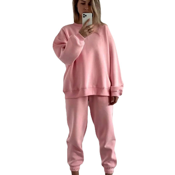 Kvinder casual sweatshirt og jogger sæt lavet af blødt materiale med elastisk talje og høj bærekomfort Skovae