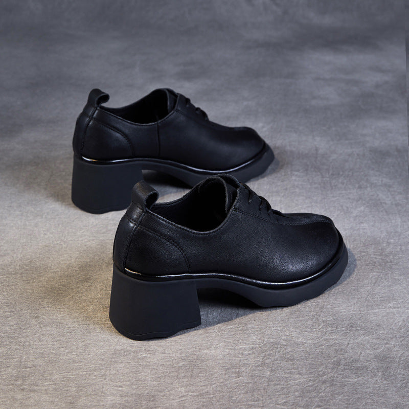 Dame Chunky-hekse-snøre-Oxfords med stilfulde detaljer Stilla