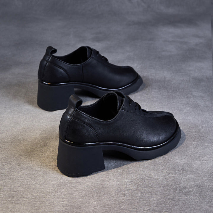 Dame Chunky-hekse-snøre-Oxfords med stilfulde detaljer Stilla