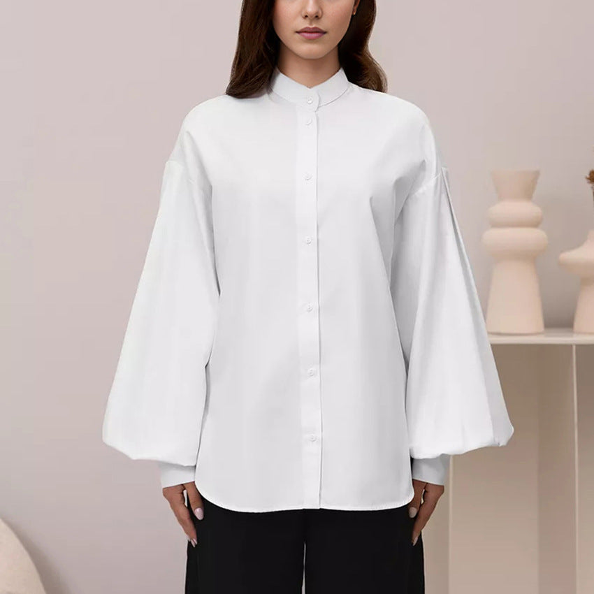 Dame Oversized Skjorte med voluminøse ærmer og moderne krave Stilla
