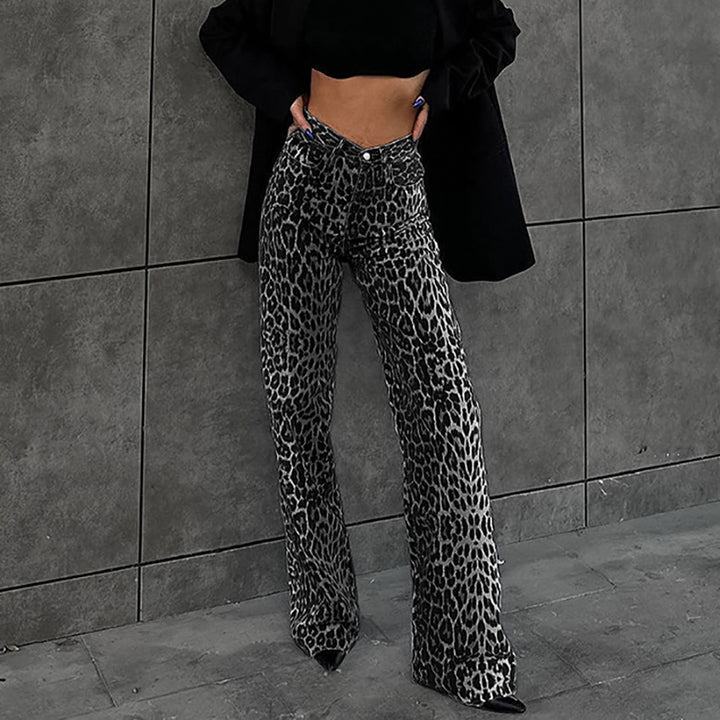 Dame flared jeans med trendy leopardmønster og høj talje Stilla