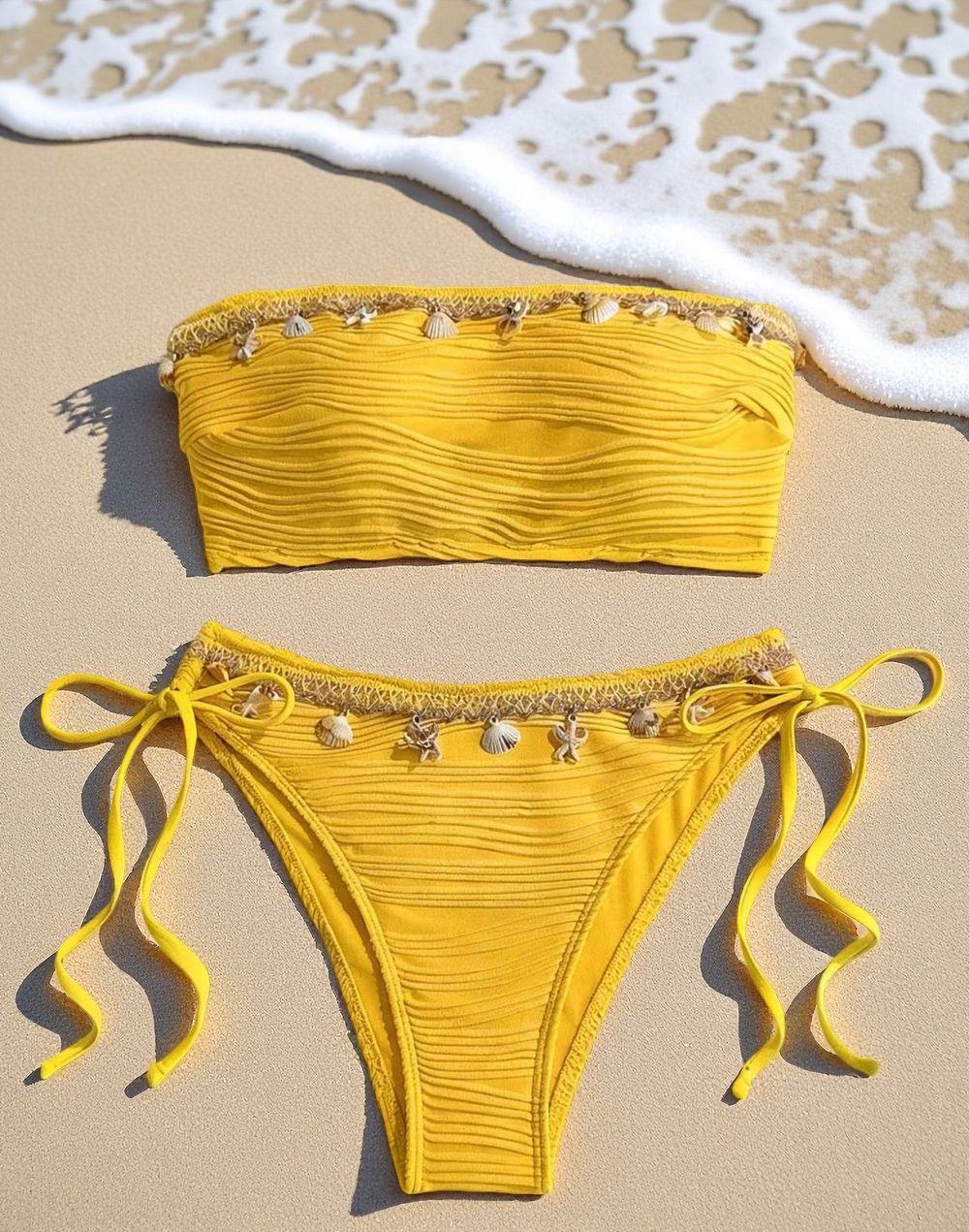 Dame bandeau-bikini med raffinerede muslingedetaljer Skovae