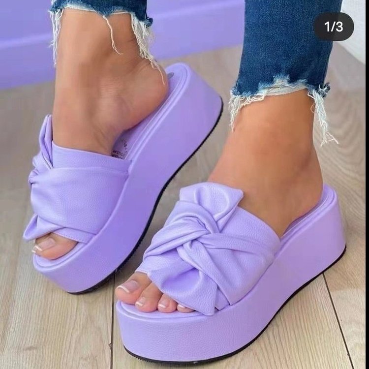 Dame Wedge-Sandaler med charmerende slips-design og skridsikre såler Stilla