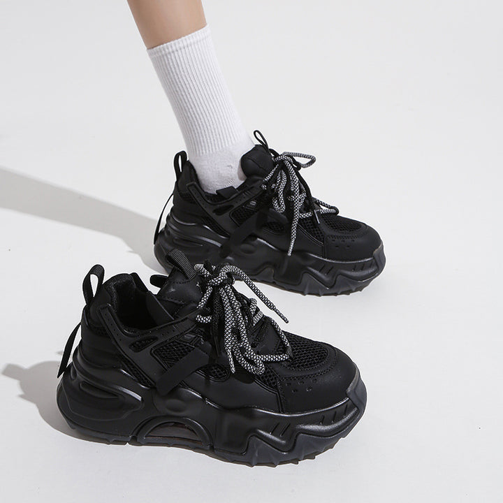 Dame Sporty Sneakers med åndbar mesh-konstruktion og skridsikker sål Stilla