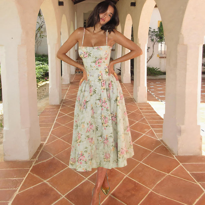 Dame Blomsterdesign Midi-Kjole med Spaghetti-stropper og flowy Skirt Skovae