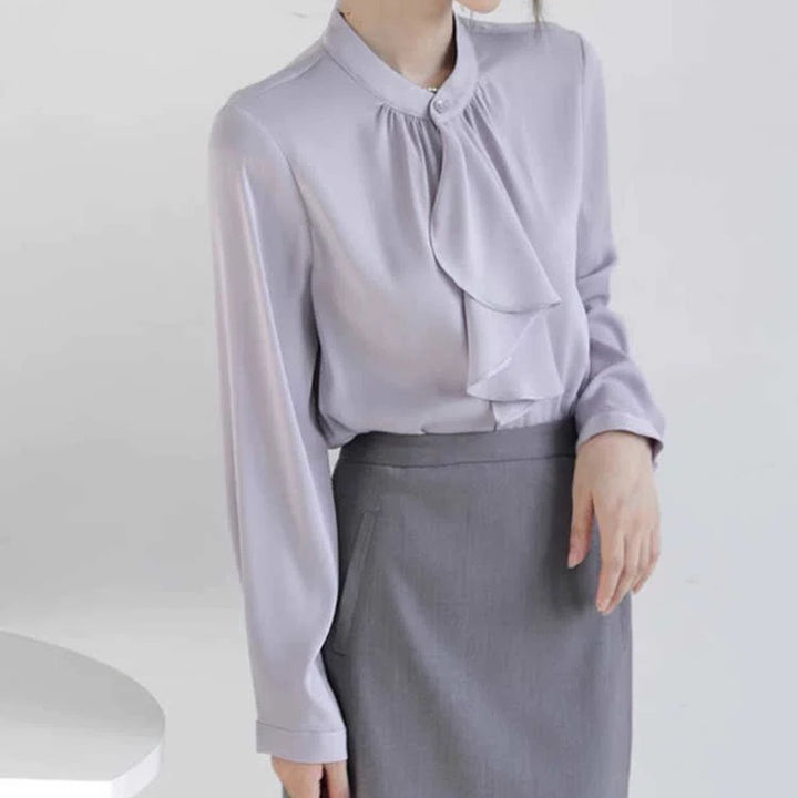 Dame smart bluse med drapering og knapdetalje Stilla