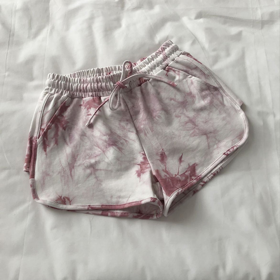 Kvindernes casual sweatshorts med trendy tie-dye design og praktiske sidelommer