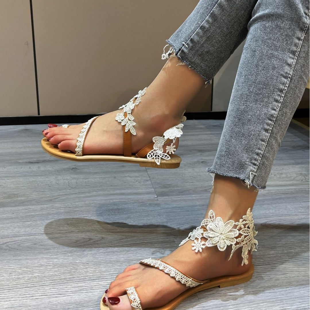 Dame Elegante Fodvenlige Sandaler med blomsteragtige Spidse Accenter Stilla